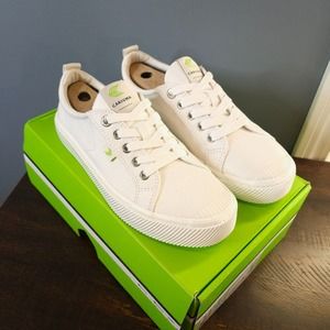 Cariuma Sneakers Womens 8 Mens 6.5 Oca Low Off White Canvas NWB